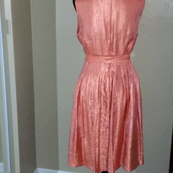 Dress - Picture 7 of 8